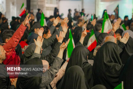 همخوانی دعای فرج در هشتاد و نهمین اجتماع نحن منتقمون مردم کرمانشاه