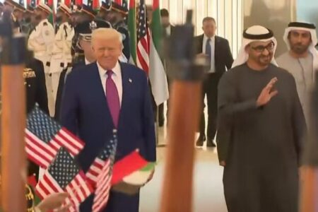 گفتگوی تلفنی ترامپ با رئیس امارات درباره ایران