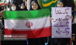 ۶۰ شب، ۶۰ حماسه؛ مردمی که با اقتدار پای عهد خود ایستاده‌اند