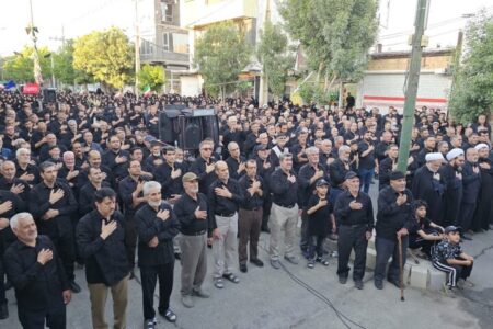 برگزاری اجتماع بزرگ عزاداران حسینی در شهر سریش‌آباد