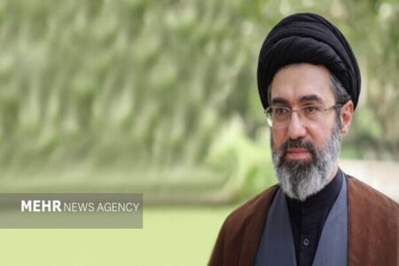 تا دقایقی دیگرپیام رهبر انقلاب به مناسبت هفته قوّه قضائیه منتشر می‌شود