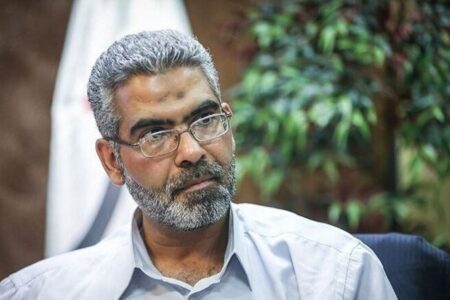 صمصامی: وزرایی مثل وزیر نفت که نمی‌توانند کار کنند استعفا دهند