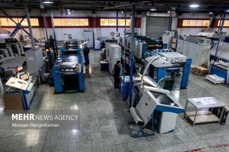 طالبی: موانع اصلی تولید در قم ریشه در مسائل ملی دارد