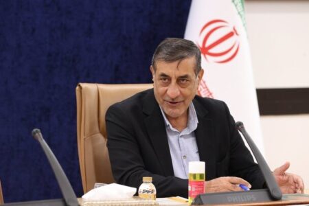 قائم‌پناه: مقابل ابرقدرت‌ها ایستادگی کردیم