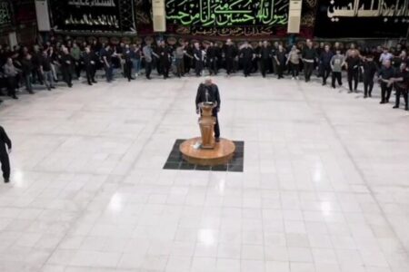 مراسم سینه زنی سنتی در مسجد امام خمینی (ره) بوشهر