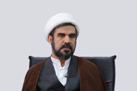 مردم با حضور پرشور خود در مهمانی غدیر، پیام وحدت به جهان مخابره کنند