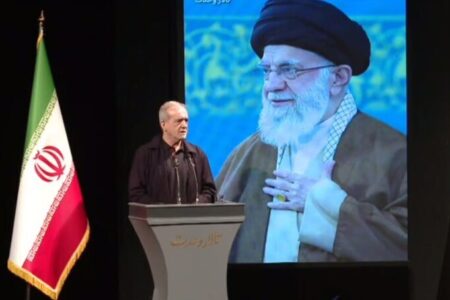 پزشکیان: دشمن تسلیم شدن ما را باید در خواب ببیند