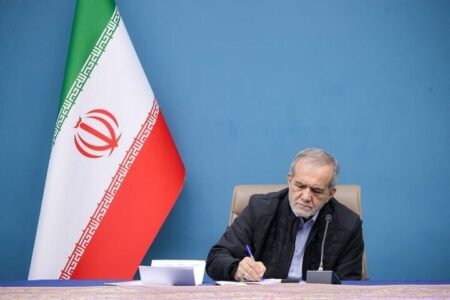 پزشکیان: پیام پرمعنای رهبری به حجاج، از نقاط عطف مناسک حج امسال بود