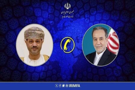 گفتگوی تلفنی وزرای امور خارجه ایران و عمان