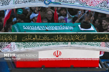 اطلاعیه رسانه دفتر رهبر شهید انقلاب درباره تدفین پیکر مطهر