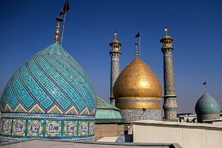 برگزاری مراسم گرامیداشت رهبر شهید انقلاب در حرم عبدالعظیم حسنی