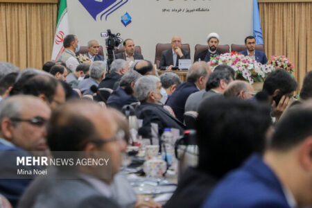  تأکید بر صیانت از اقتدار ملی و تبعیت از رهبری در مذاکرات آتی