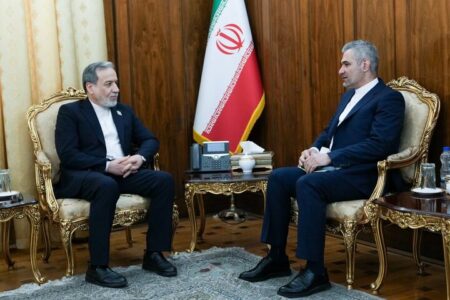 دیدار سرکنسول جدید جمهوری اسلامی ایران در طرابوزان با وزیر امور خارجه