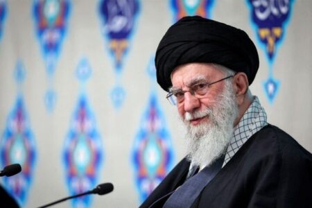 رهبر شهید بر ضرورت تحول در علوم انسانی تاکید داشتند