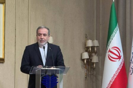 روایت عراقچی از عهدشکنی آمریکا و چشم انداز امنیت و اعتمادسازی منطقه ای