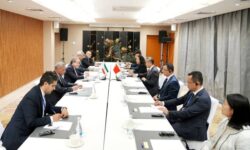 عراقچی با وزیر خارجه چین دیدار کرد