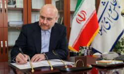 قالیباف: اکبر عبدی حلاوت هنر اصیل را به خانه‌ها آورد