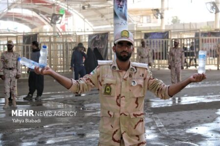 محمدی: برای تأمین آب، نان و یخ زائران اربعین در کرمانشاه مشکلی نداریم