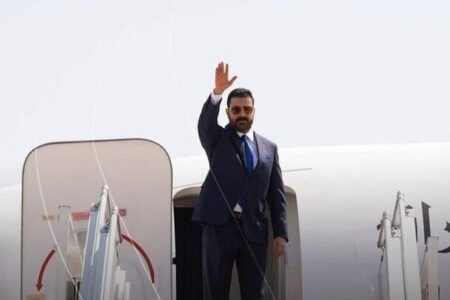 نخست وزیر عراق وارد تهران شد