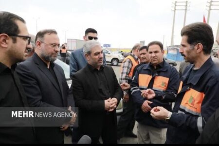 نظارت میدانی دادستانی سمنان بر خدمت‌رسانی به زائران «آقای شهید ایران»