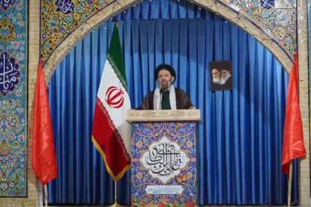 نیروهای مسلح بر شدت ضربات خود بر سر دشمن بی افزایند