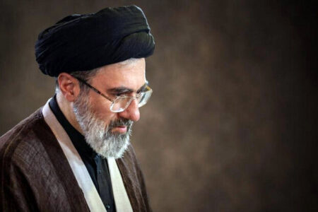 هاآرتص: درک شخصیت آیت‌الله خامنه‌ای برای اسرائیل دشوار است