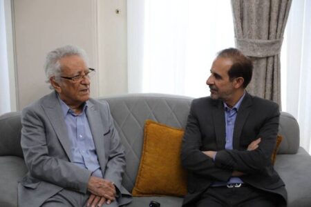 آلبرت کوچویی: بیش از ۶۰ سال با عشق در رادیو فعالیت کردم