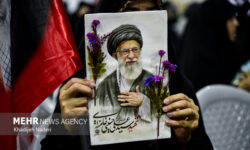 آیین اربعینِ تدفین رهبر شهید انقلاب در بندرخمیر