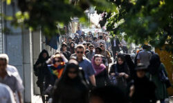 امروز بیش از هر زمان باید صداهای جامعه را شنید
