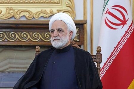 اژه‌ای: خبرنگار متعهد، هم‌سنگر رزمندگان پشت لانچر است
