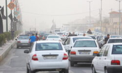 باد و گردوخاک مهمان آسمان قم شد؛ سرعت تندباد تا ۷۵ کیلومتر بر ساعت