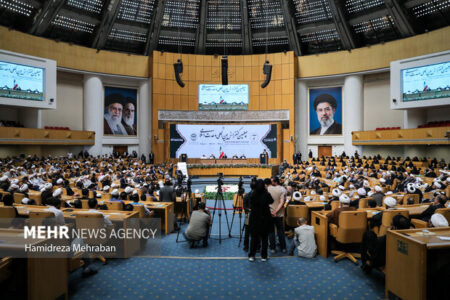 تاکید علمای مسلمان بر عملی کردن وحدت و ایستادگی در مقابل دشمن مشترک