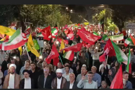 تداوم حمایت مردم ارومیه از رهبری و انقلاب در اجتماعات شبانه