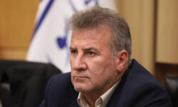 حاجی‌پور: مجلس با افزایش قیمت بنزین در شرایط فعلی مخالف است