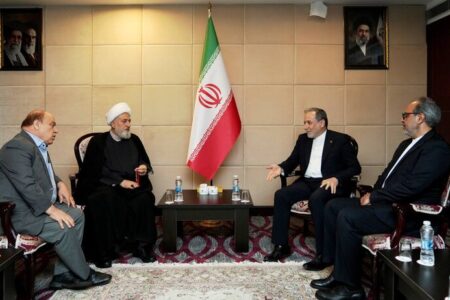 دیدار نائب رئیس مجلس اعلای اسلامی شیعیان لبنان با عراقچی