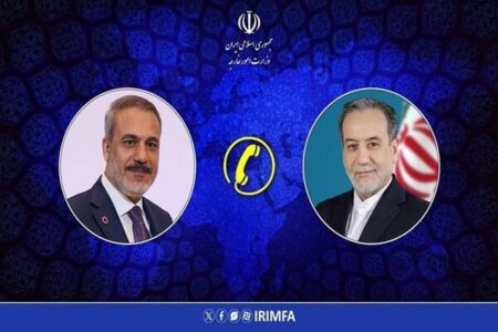 روابط دوجانبه و تحولات منطقه، محور گفتگوی تلفنی عراقچی و فیدان