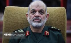 سردار احمد وحیدی به سمت فرمانده کل سپاه پاسداران منصوب شد