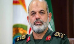سرلشکر وحیدی: رزمندگان اسلام مسلح‌ترین ارتش جهان را به زانو در آوردند