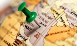 سناتور روس: تحریم‌ دیگر کشورها موجب انزوای آمریکا می‌شود