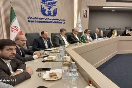 ظرفیت بنادر پاکستان برای تجارت ایران با شرق آسیا | چشم‌انداز تجارت ۱۰ میلیارد دلاری