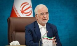 مومنی: تفاهم‌نامه منعقد شده بین ایران و آمریکا سند پیروزی است