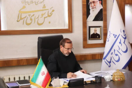 نماینده البرز: زمان گرانی بنزین نیست؛ مجلس مخالف افزایش قیمت بنزین است