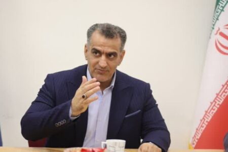 هیئت‌های ورزشی باید به سمت درآمد پایدار حرکت کنند