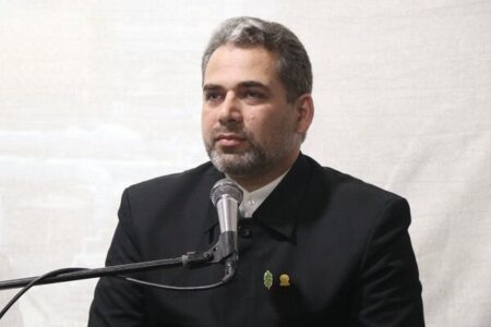 توزیع ۱۹۰۵ بسته لوازم‌ التحریر «مهر رضوی» در گیلان