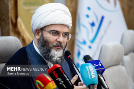 حجت‌الاسلام قمی: قرآن باید از فضای تبلیغی به متن زندگی راه پیدا کند