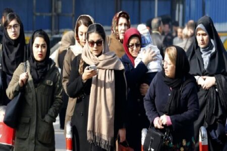 حل موضوع حجاب با «مسئله‌مندی مشترک»؛ مردم را درگیر مسئله وحدت کنیم