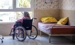 خدمات مراقبتی ۲۴ ساعته در ۵۰ خانه سالمندان