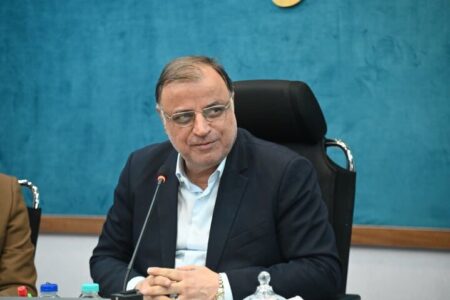 طهماسبی: همه دستگاه‌ها برای بازگشایی مدارس گلستان پای‌کار بیایند