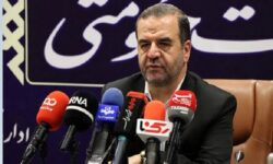 فرهادی:بازار را با بازرس نمی‌توان کنترل کرد؛سامانه‌ها را بهم وصل کنید