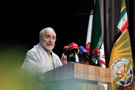فرهنگ دفاع مقدس یک دکترین ملی برای مقابله با تهدیدهاست